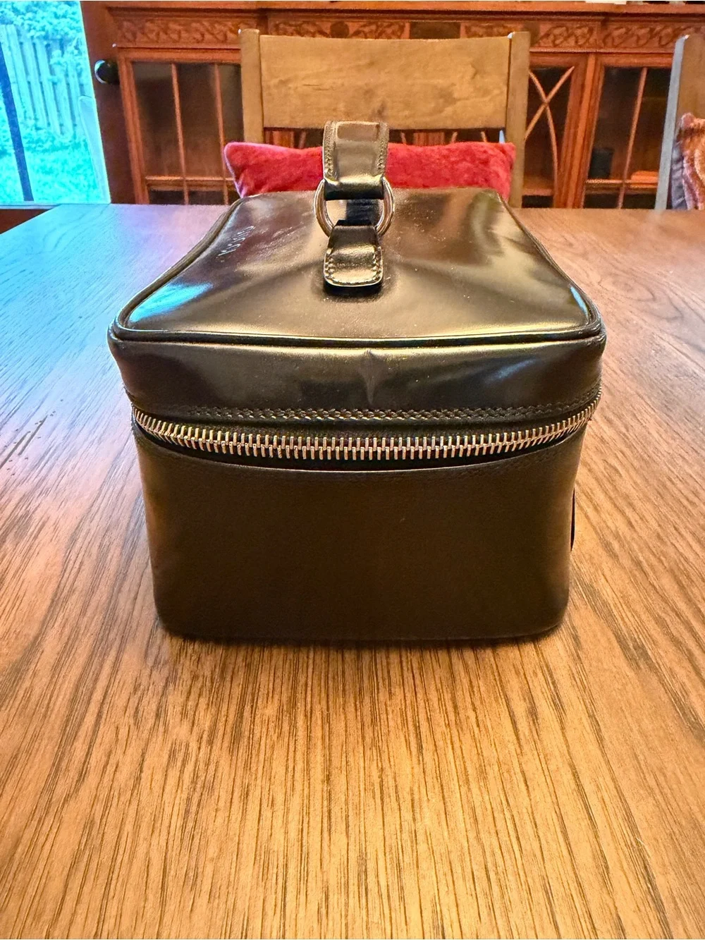 Vintage GUCCI Black Patent Leather Bamboo Vanity Cosmetic Case Bag